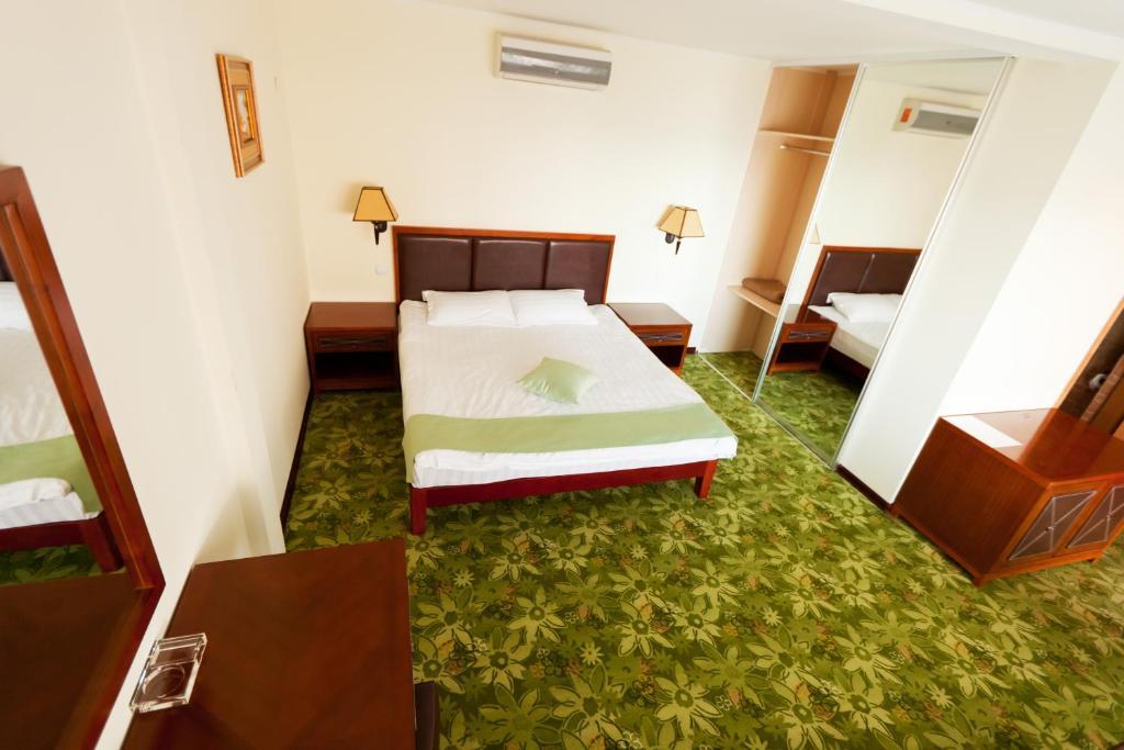 Morelux Boutique Hotel Kapchagay Room photo