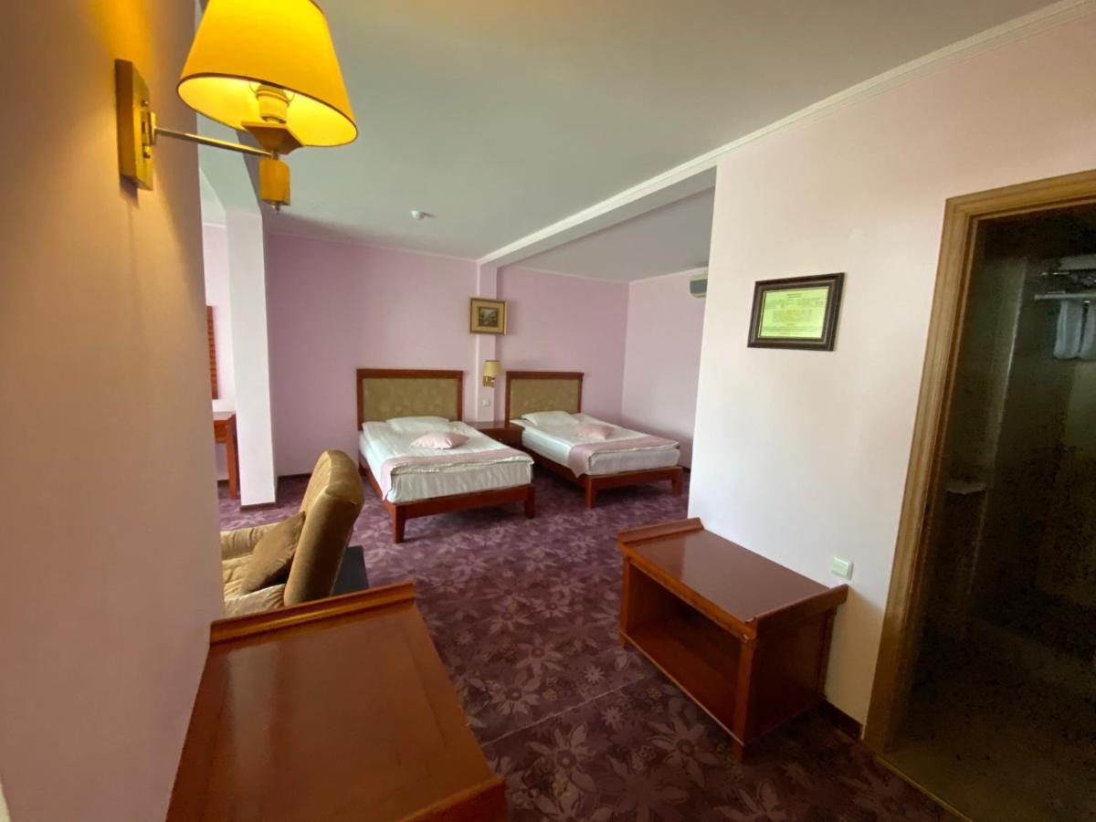 Morelux Boutique Hotel Kapchagay Exterior photo
