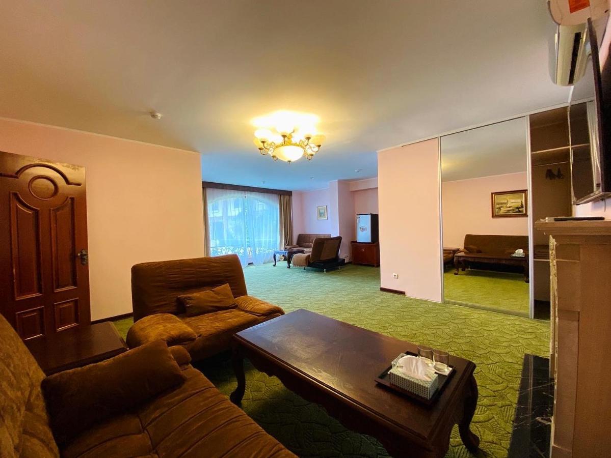 Morelux Boutique Hotel Kapchagay Exterior photo
